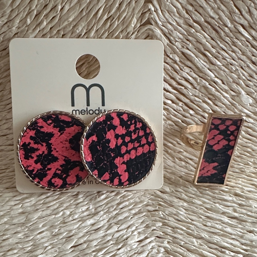 Melody Pink & Black Snake-Print Clip-On Earrings and Ring Set
